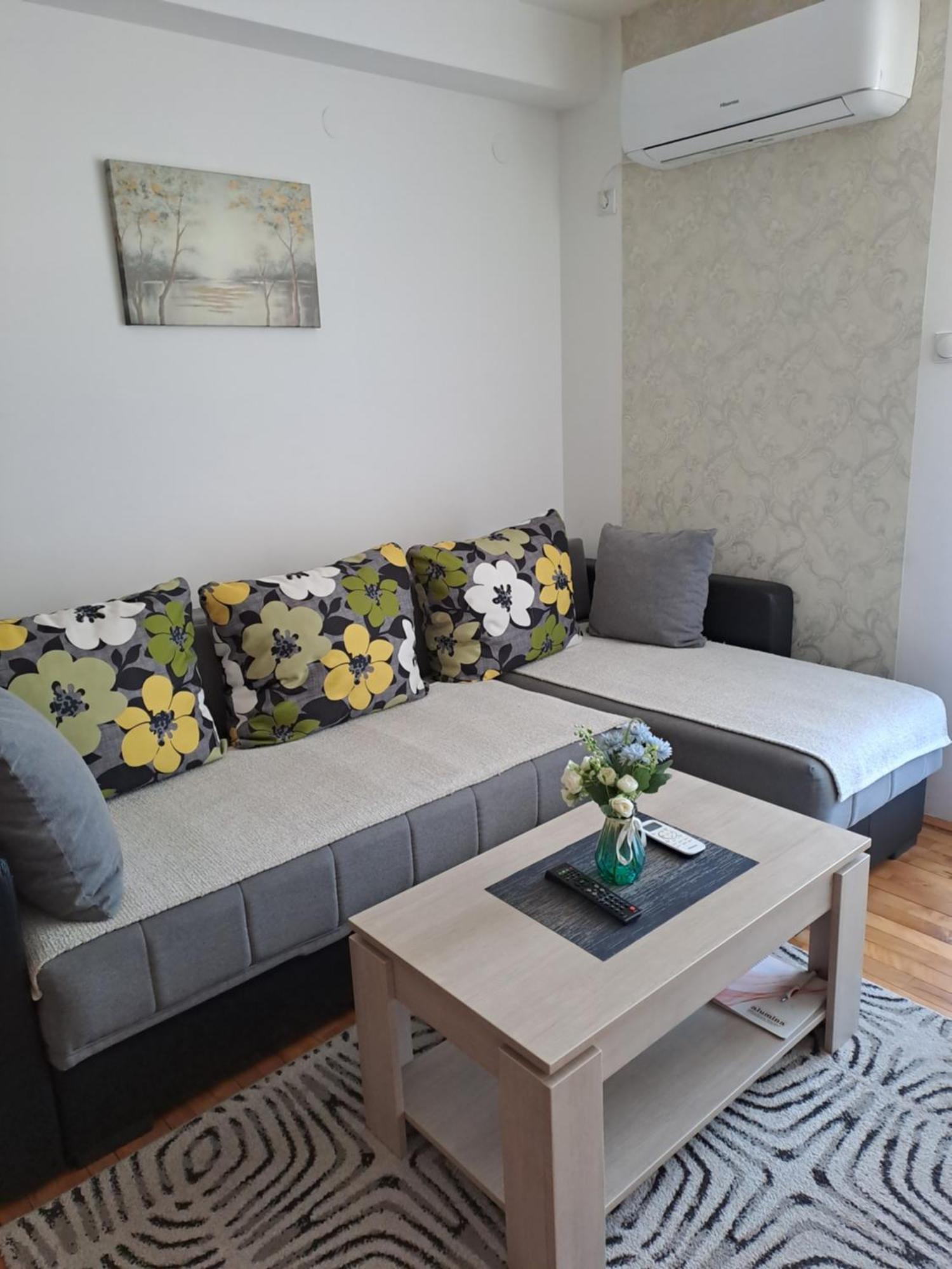 Apartman Park 兹沃尔尼克 外观 照片